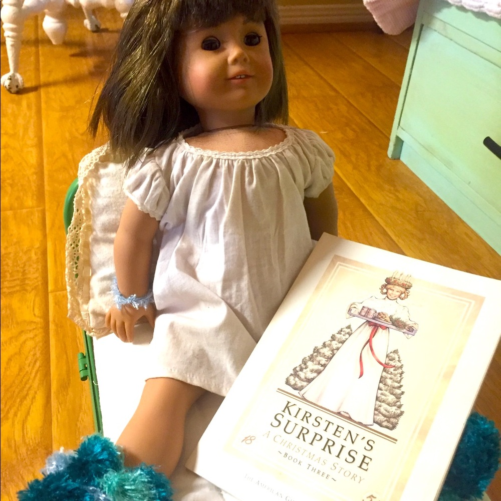 American Girl Doll, Bed, mattress, book